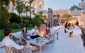 Monaco servierte den Sommer im Em Sherif Terrasse